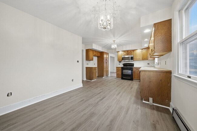 Foto del edificio - 99 Garfield Ave