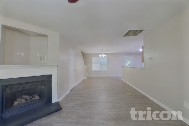 Building Photo - 15714 Southern Garden Ln