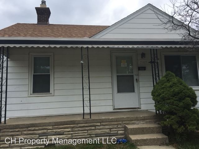Primary Photo - 21327 Eastwood Blvd
