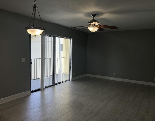 Building Photo - 1700 Windorah Way