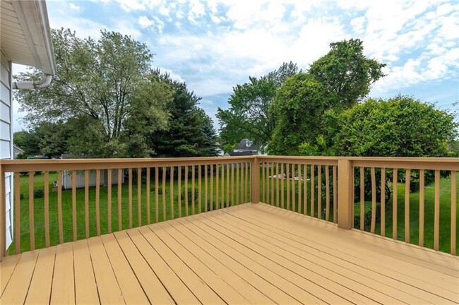 Deck - 1237 Euclid Ave