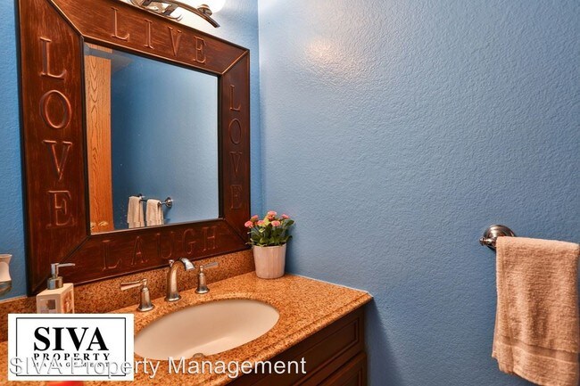 Foto del edificio - 5020 Bridgepointe Pl