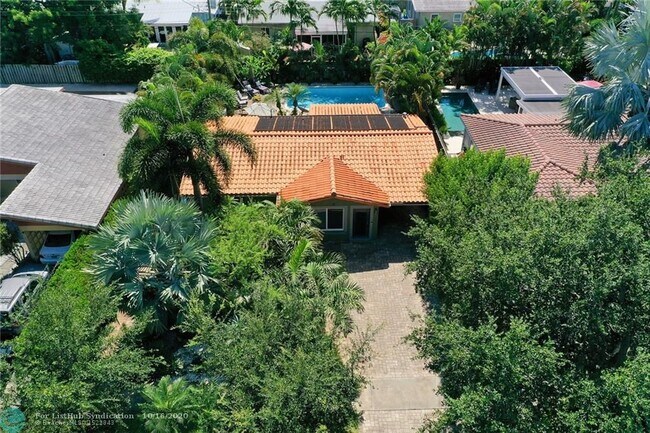 Foto del edificio - 1806 NE 20th St