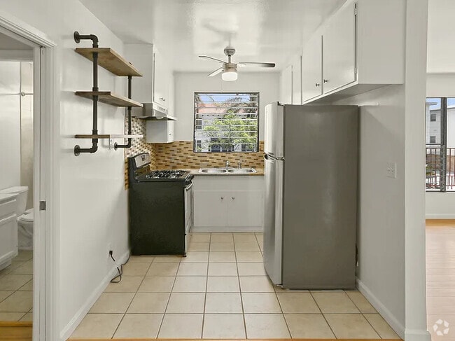 Building Photo - 945 N Curson Ave