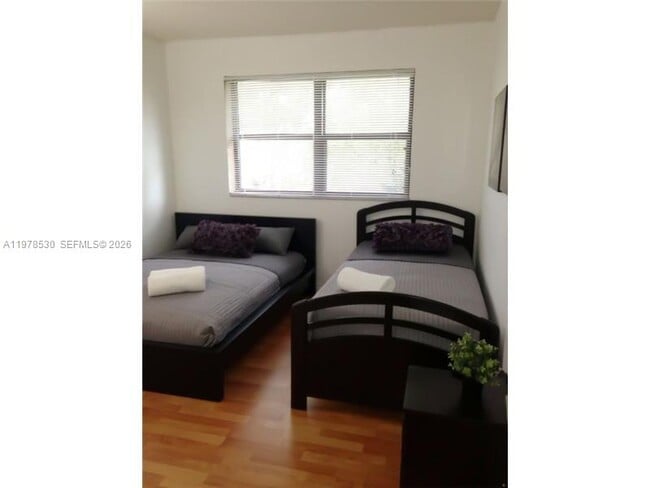 Foto del edificio - 15600 SW 80th St