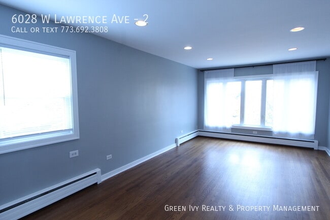 Building Photo - 6028 W Lawrence Ave