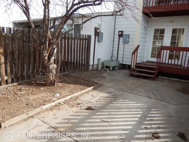 Foto del edificio - 2 br, 1.5 bath House - 1270 Cree Drive