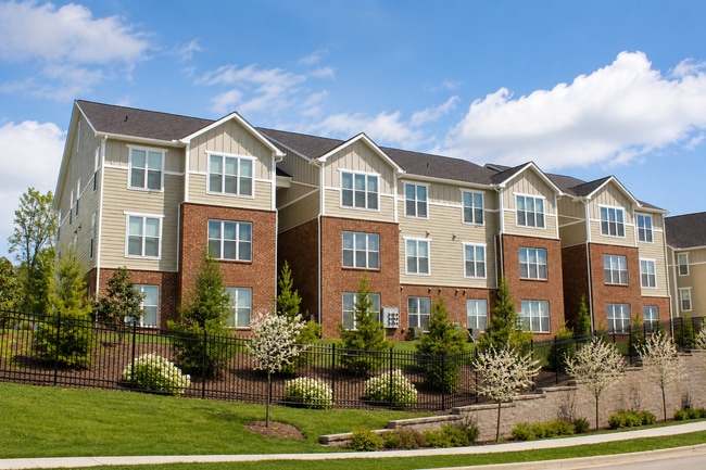 Foto del edificio - Seasons at Cane Creek