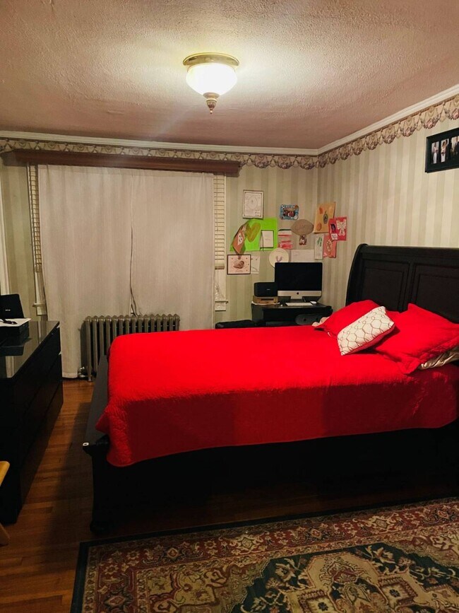 10 Frost Pond Rd, Glen Cove, NY 11542 House Rental in Glen Cove, NY