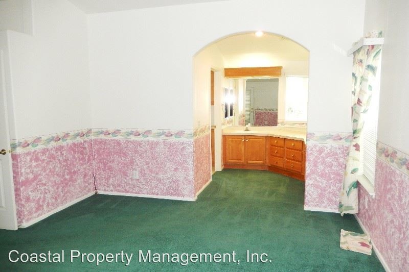 Building Photo - 3 br, 2 bath House - 456 Sherwood Loop
