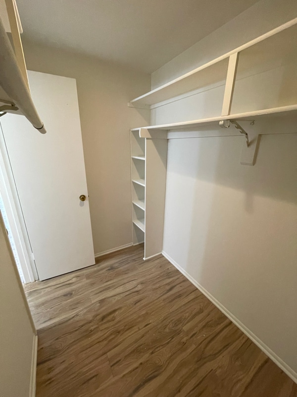 Foto del edificio - 13205 Chalet Pl