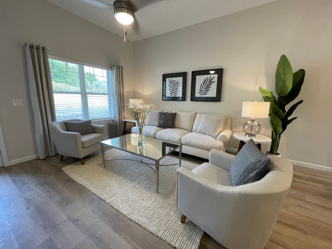 The Villas at Maplewood Apartments at 6750 Maplewood Rd Parma Heights