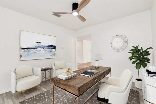 Foto del edificio - 1714 Pine Village Dr