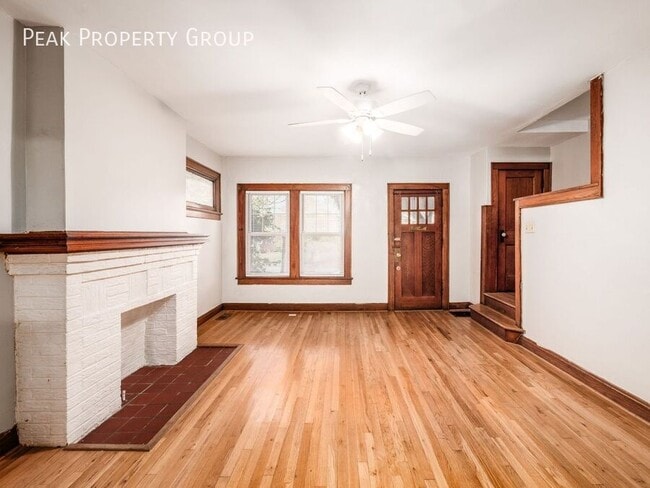 Building Photo - 1425 Northwest Blvd