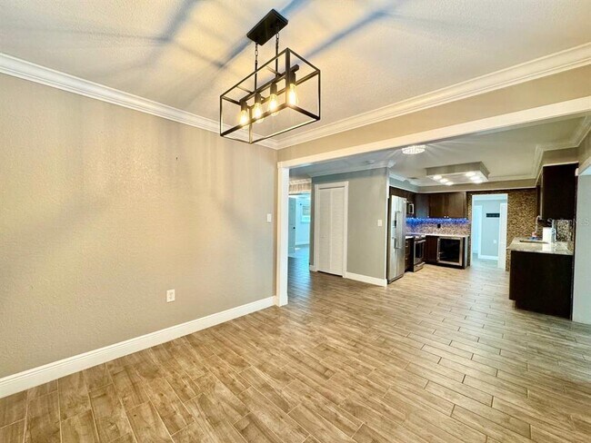 Foto del edificio - 4919 Chariton Ave