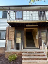Building Photo - 1304 Cricket Ln