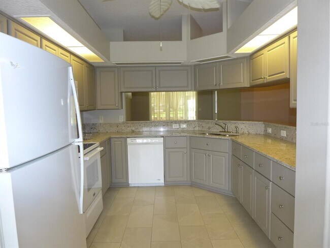 Foto del edificio - 4901 Glen Coe St
