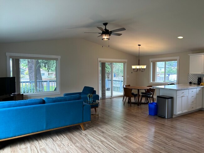 Foto del edificio - 6440 S Langston Rd