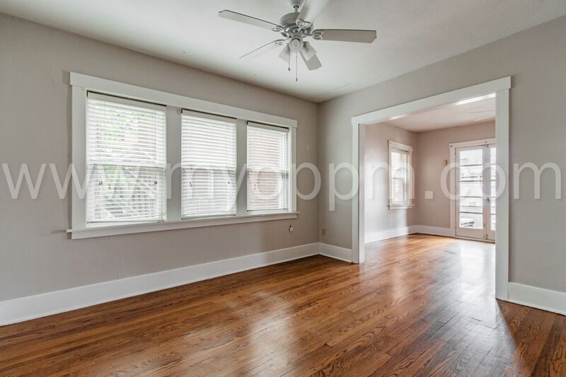 Foto principal - 911 Forest Ave