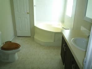 Building Photo - BQ8465 Fantasia Park Way