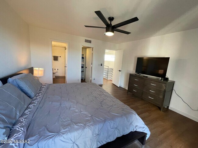 Foto del edificio - 5233 N 1st Ave