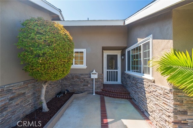 Building Photo - 15871 Belfast Ln
