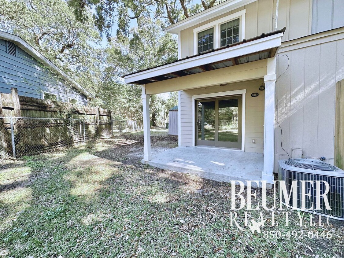 Foto principal - $450 Off Move In Special Adorable 2br 1.5 ...
