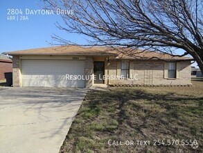 Building Photo - 2804 Daytona Dr