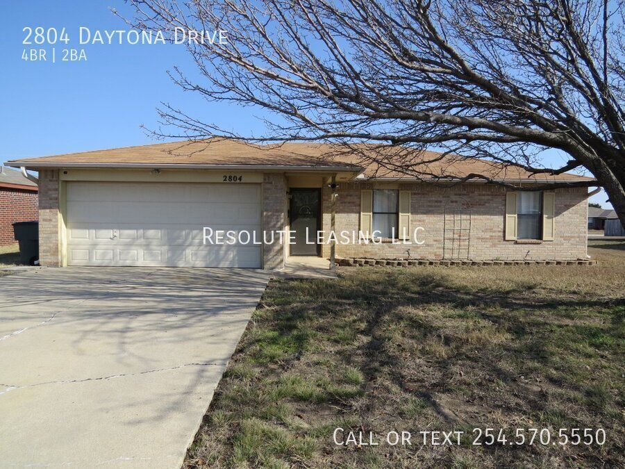 Foto principal - Embrace Spacious Living in Killeen!