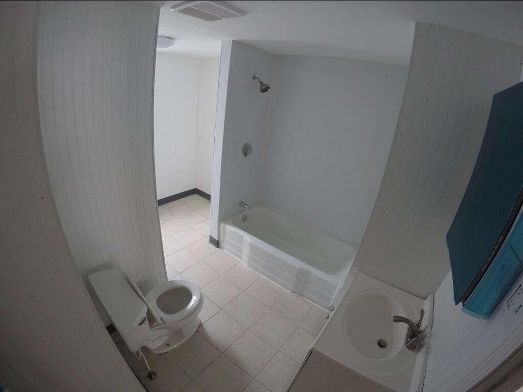 Building Photo - 23 Hacker St