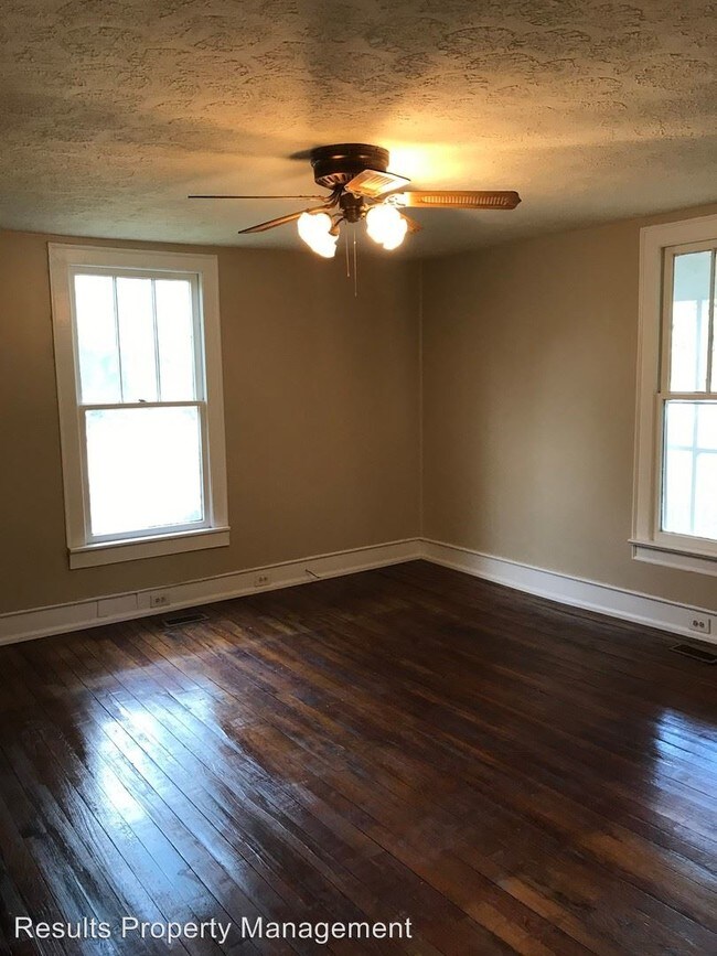 Building Photo - 2 br, 2 bath House - 1400 Park Ave