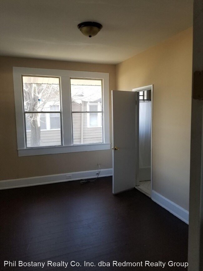 Building Photo - 3 br, 2 bath House - 4728 Terrace S