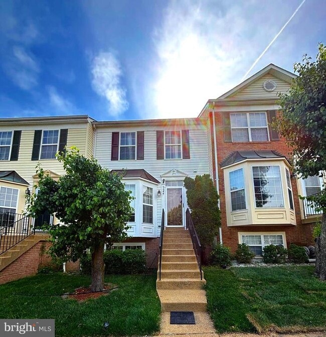 Building Photo - 9644 Eaton Woods Pl