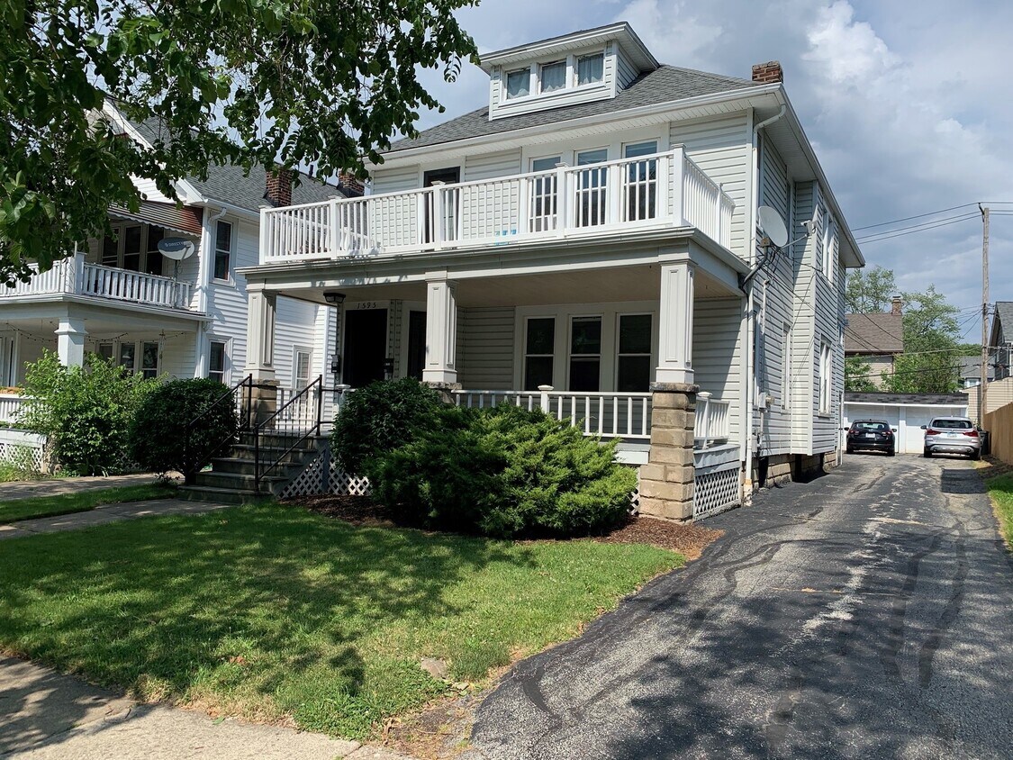 Foto principal - 1595 Warren Rd