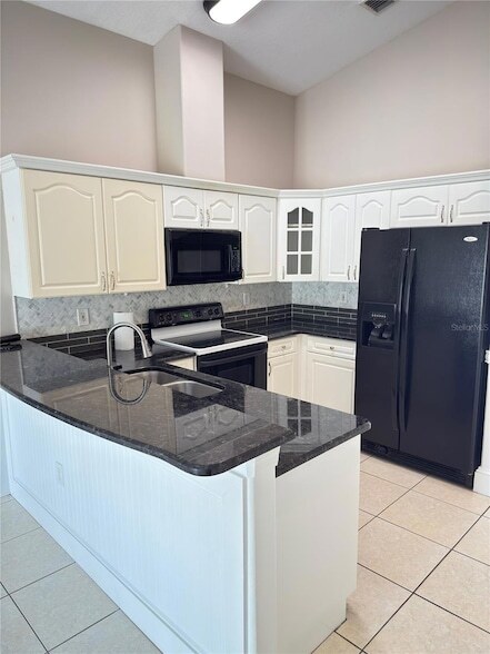 Foto del edificio - 6303 Little River Dr