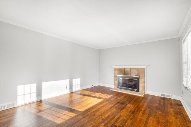 Foto del edificio - 2710 Tallu Rd