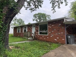 Building Photo - 1014 N Orris Dr