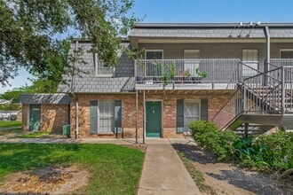 Building Photo - 8931 Gaylord Dr
