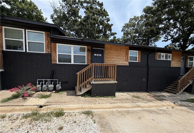 Foto del edificio - 1840 Kaywood Ln