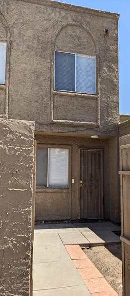 Primary Photo - 4423 E Pueblo Ave