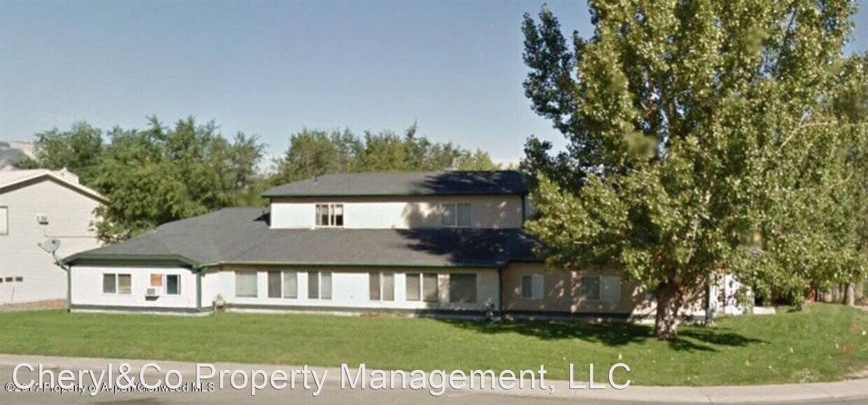 Primary Photo - 3 br, 2 bath House - 897 Taughenbaugh Blvd -