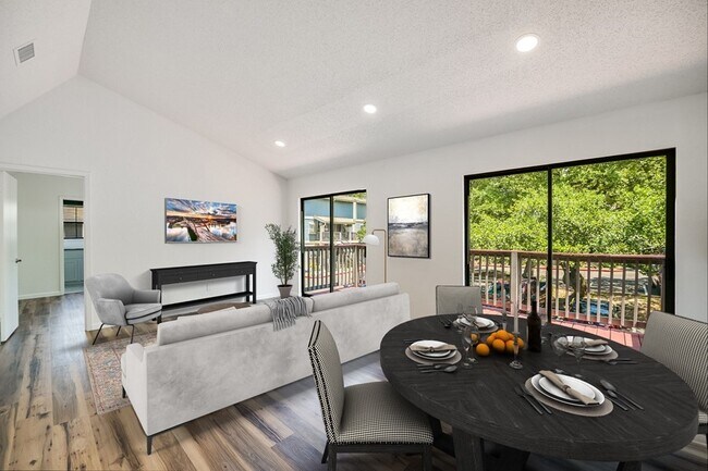 Building Photo - Travis Oaks Rental