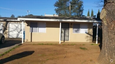 Building Photo - 2830-2830 Alfreda Way