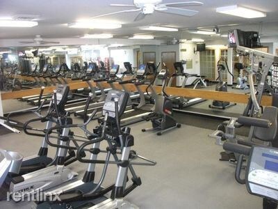 Foto del edificio - 129 White Oak Ct