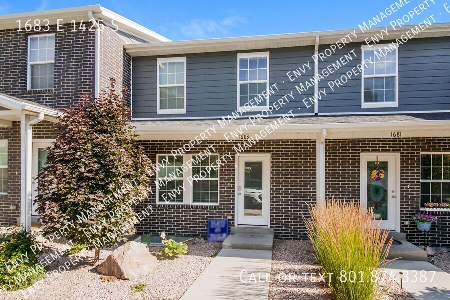 Primary Photo - 1683 E 1425 S