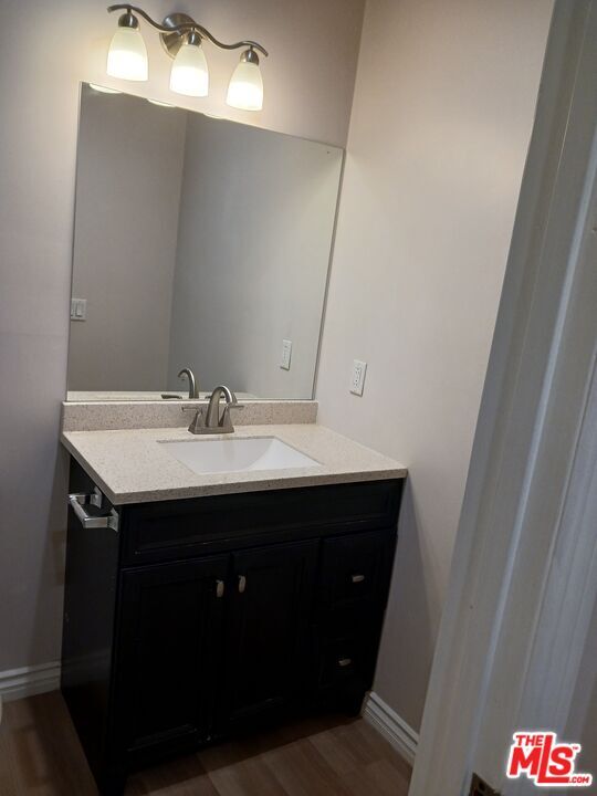 Foto del edificio - 306 E 36th St