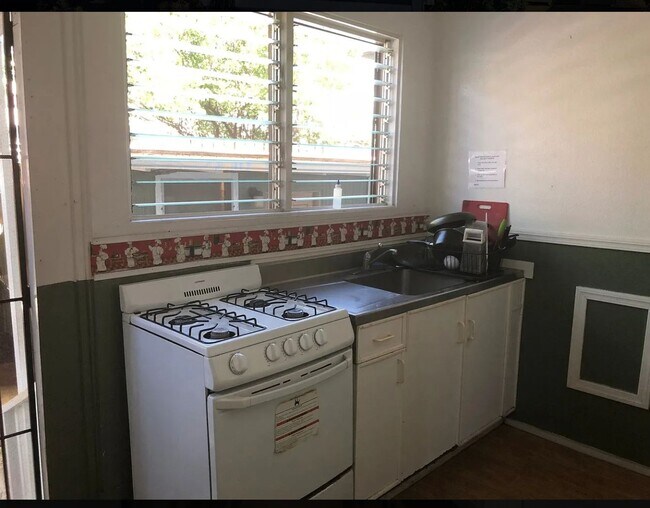 Foto del edificio - 1302 Kinau St