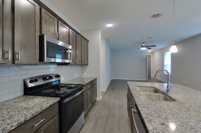 Foto del edificio - 2334 Bailey Flds Ln