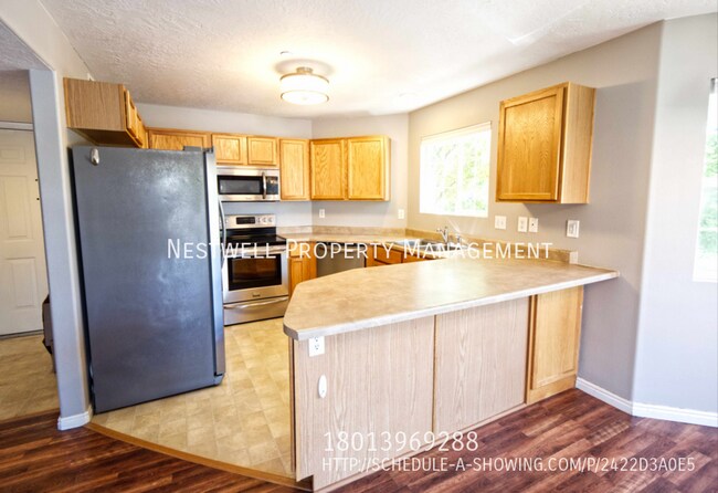 Building Photo - Great Bluffdale One level Condo