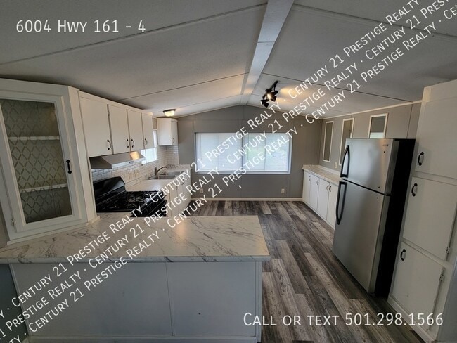 Building Photo - 6004 AR-161